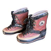 AIR WALK SNOWBOARDING SHOES ‘SIZE 11’ - 2000S
