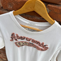 Vintage Y2K Abercrombie and Fitch East Navy Script Muscle Fit White T-shirt XL