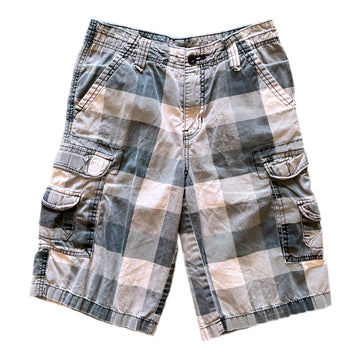 Y2K PLAID CARGO SHORTS GREY ‘28’ - 2000S