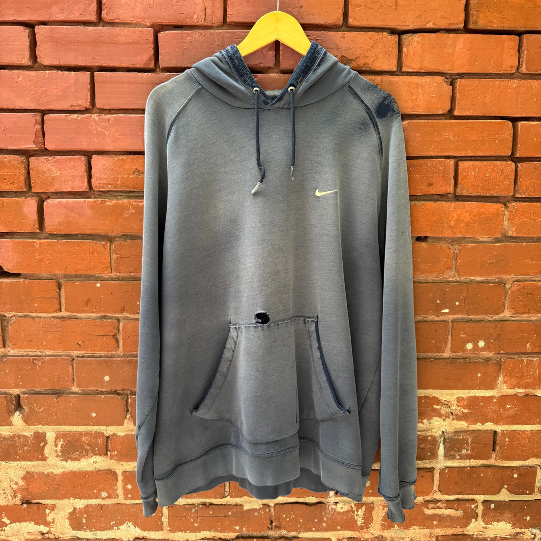 Vintage 2000's Faded Thrashed Navy Nike Pullover Essentials Hoodie XL