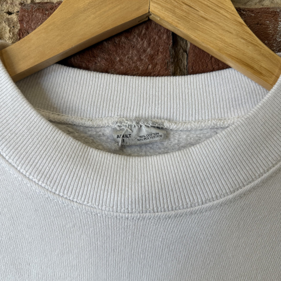 Vintage Fruit of the Loom Sweatshirt White Comfort Wear Mens Large