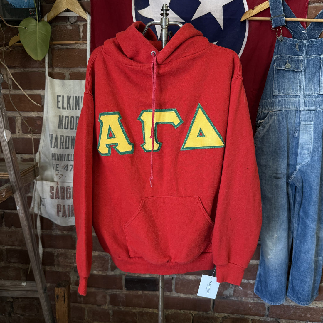 Vintage Alpha Gamma Delta Sorority Hoodie Red Patch Letters Womens M/L