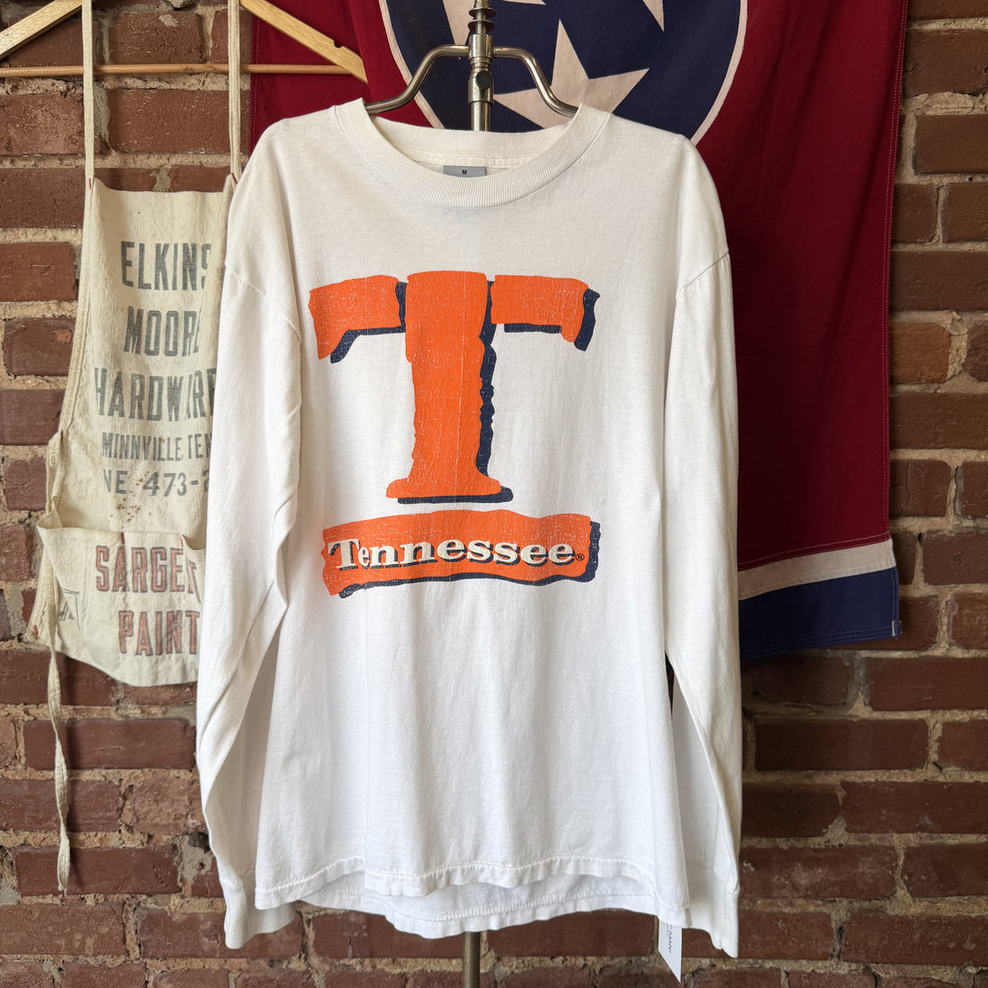 Vintage 90s Tennessee Volunteers Long Sleeve T-Shirt Men’s Medium - Made in USA