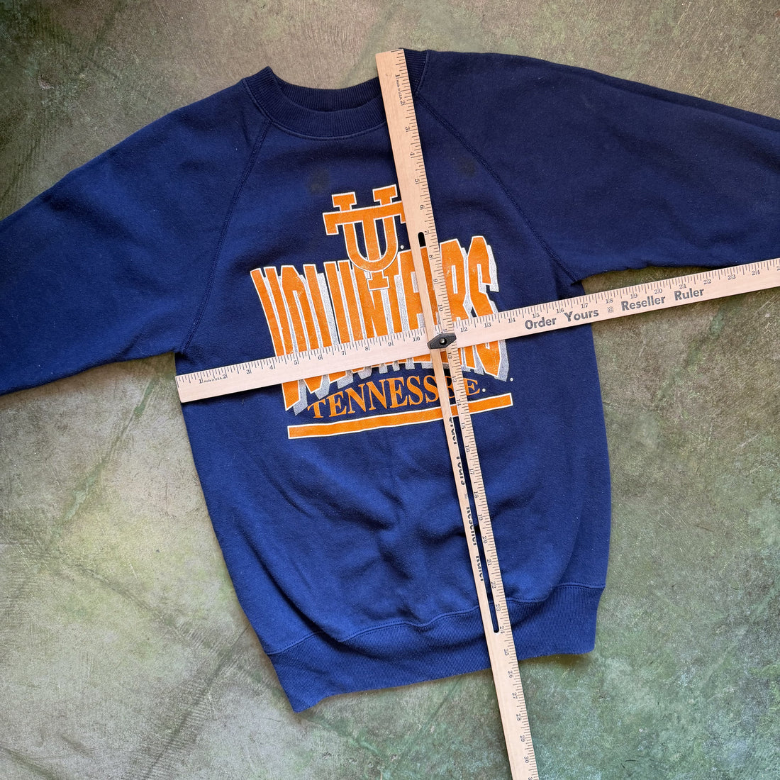 Vintage Tennessee Volunteers Navy Crewneck Sweatshirt Men’s XL