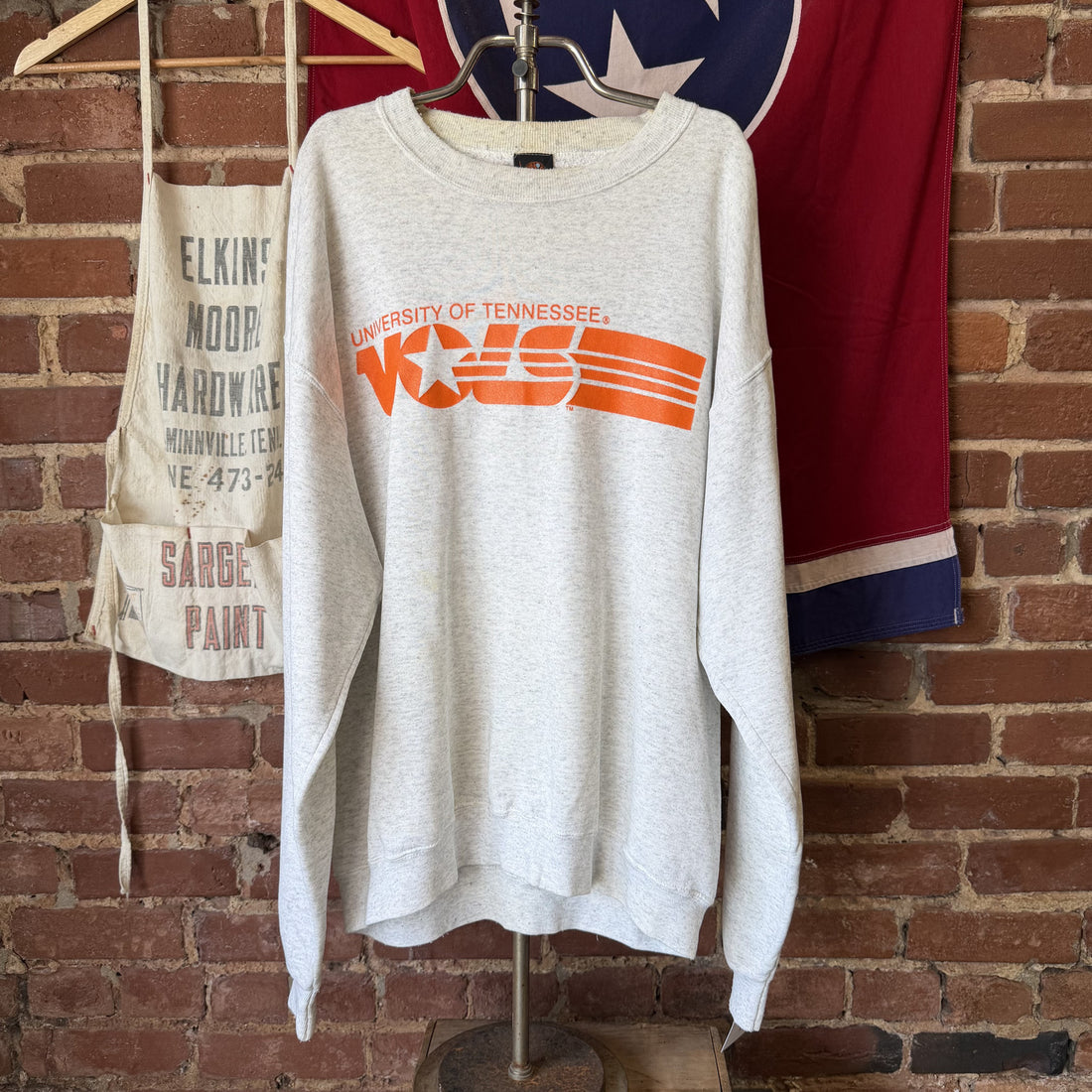 Vintage University of Tennessee VOLS Sweatshirt Men’s Large - Made in USA