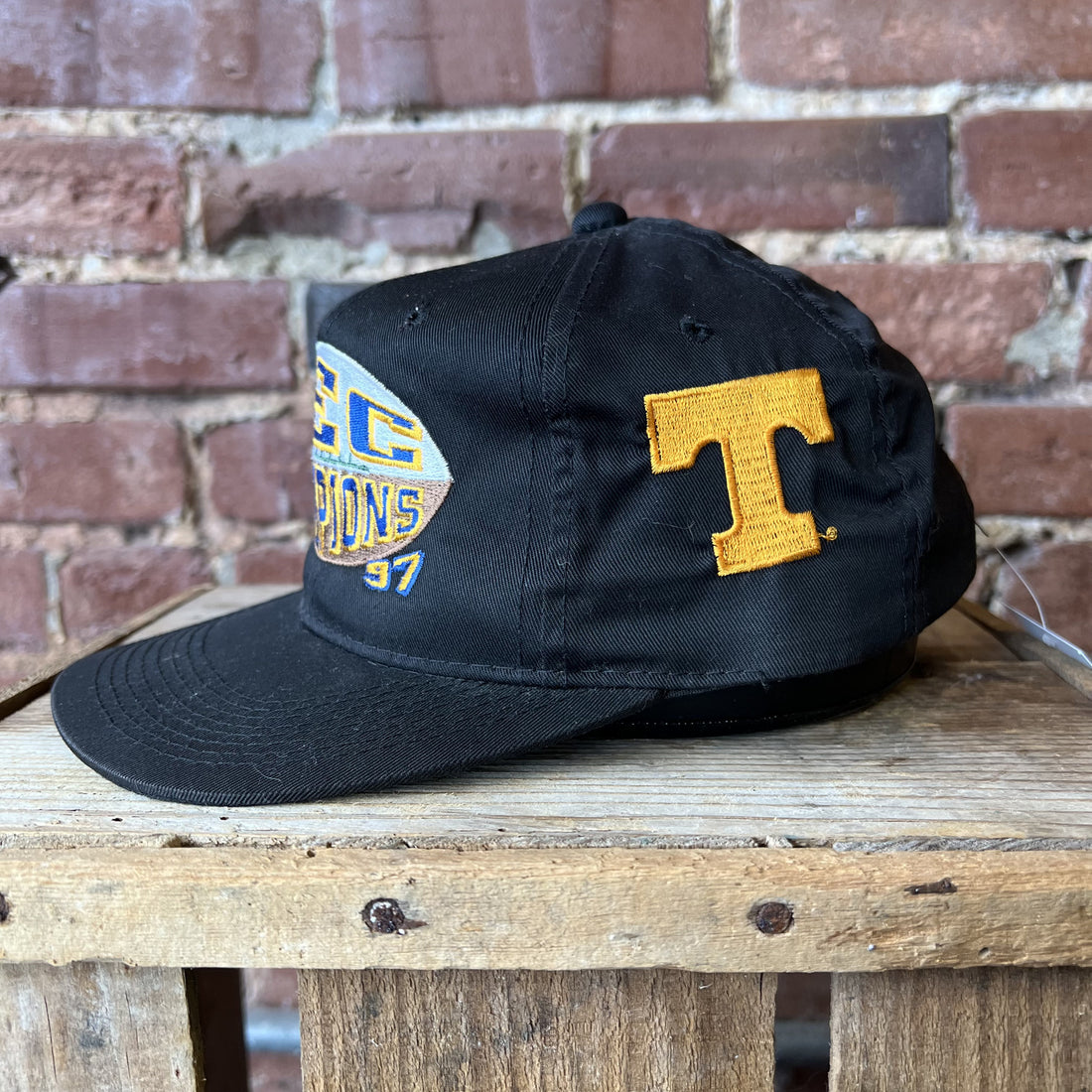 Vintage Tennessee Volunteers Hat SEC Champions 1997 Snapback Black and Orange