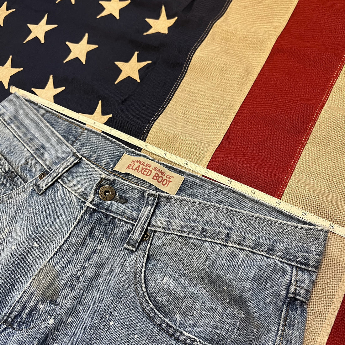 Vintage Wrangler Relaxed Bootcut Jeans Paint Splatter Men's 32x30